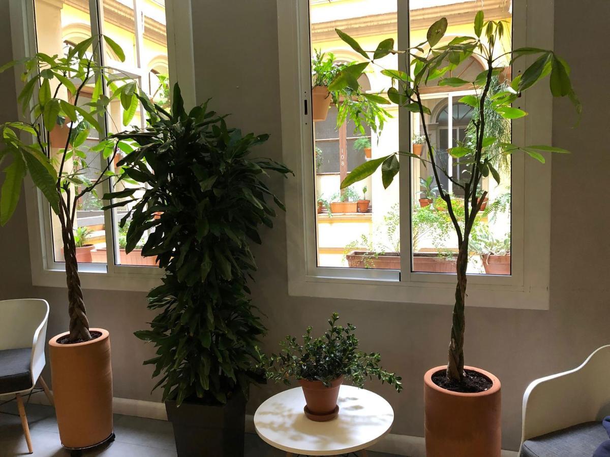 Plaza Goya Rooms Barcelona Bagian luar foto