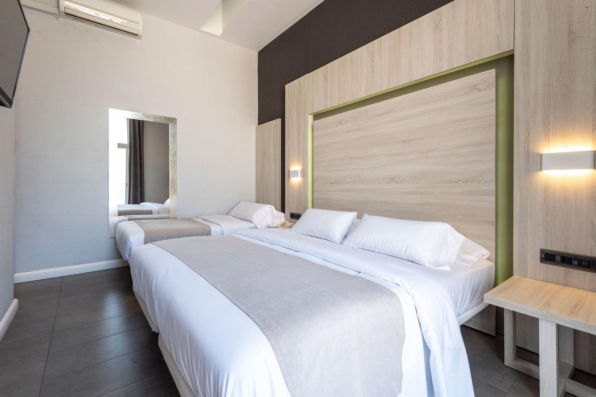 Plaza Goya Rooms Barcelona Bagian luar foto