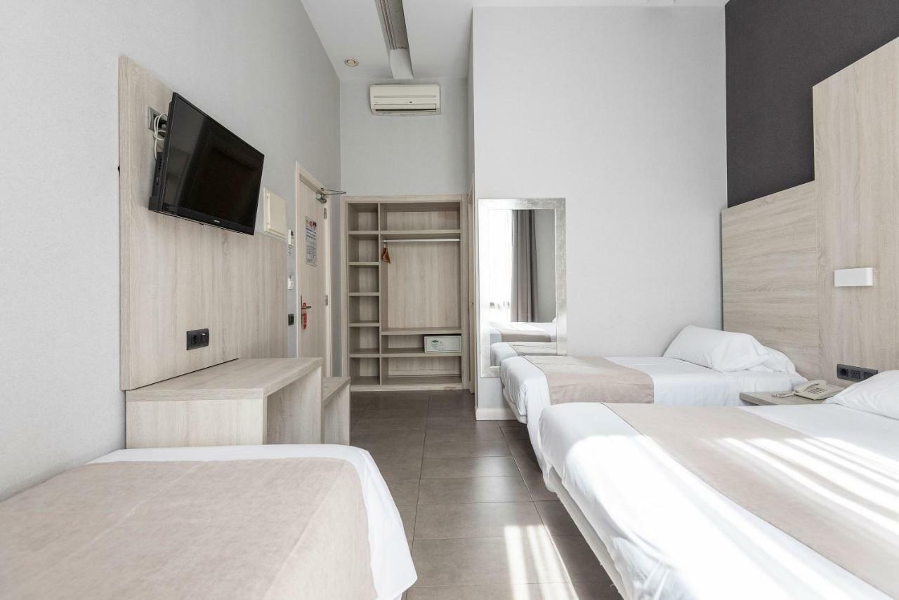 Plaza Goya Rooms Barcelona Bagian luar foto